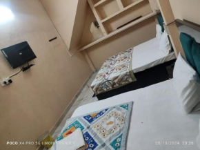 Hanumat kripa kunj guesthouse